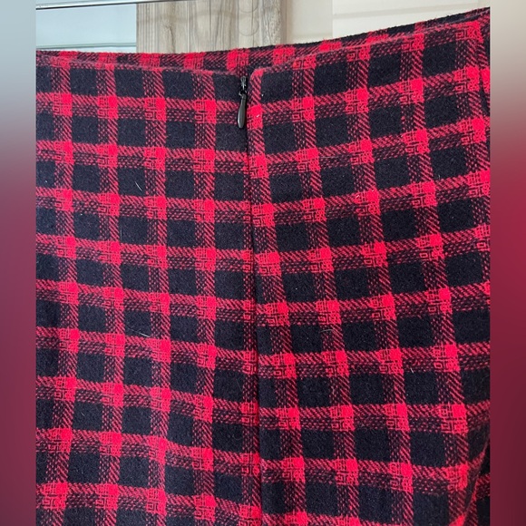 Primark Red and Black Checkered Mini Skirt - Picture 4 of 9